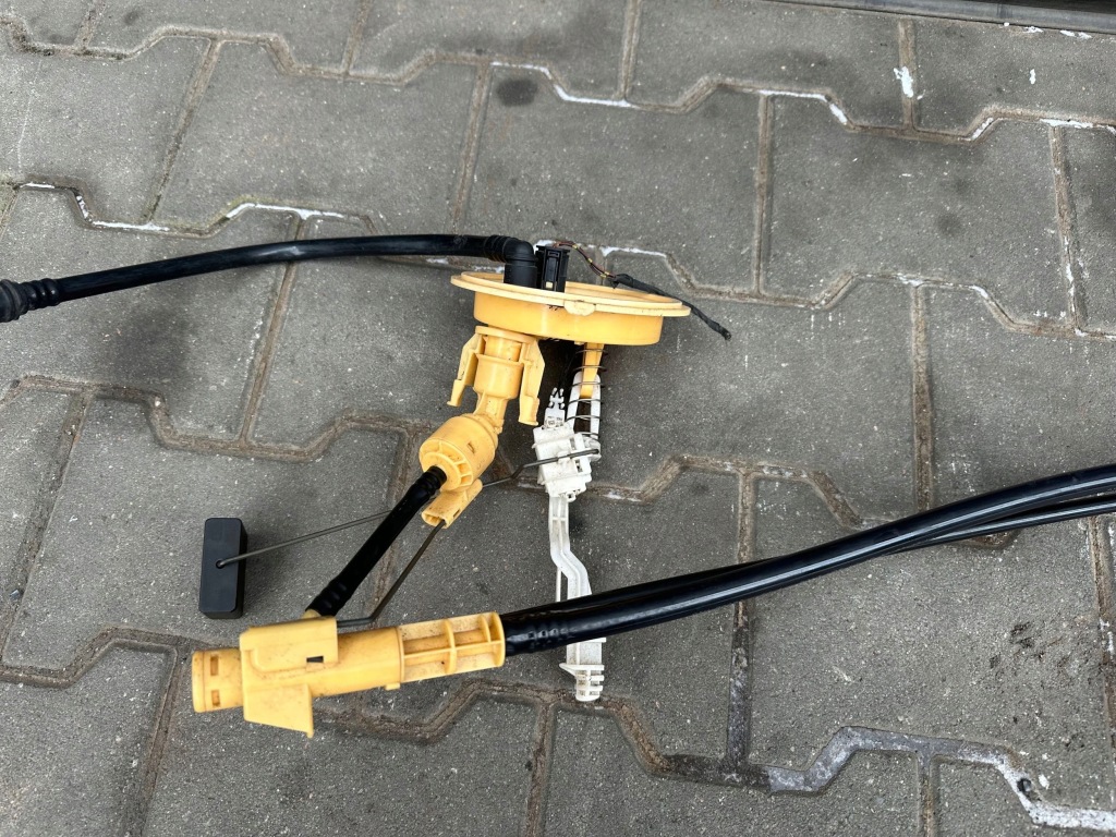 Bmw 7 e65 e66 4.4d дизель датчик уровня топлива поплавок 7183793 с Разборки