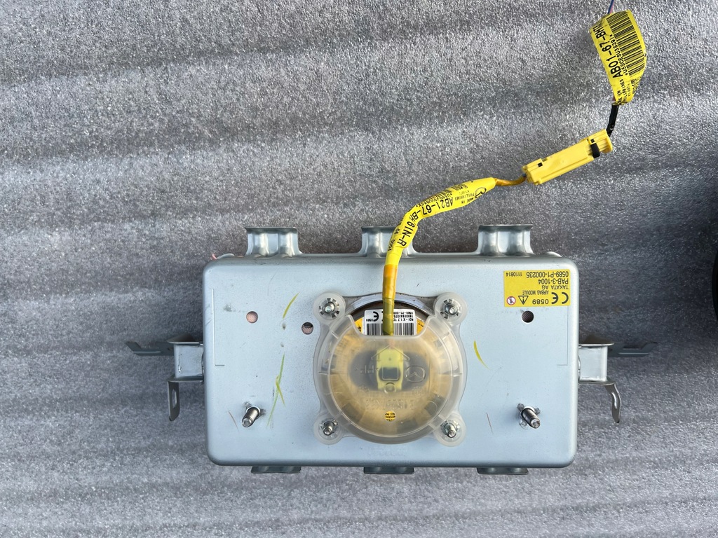 фото №6, Mazda 3 bm pas безопасности левый правый rok 2015