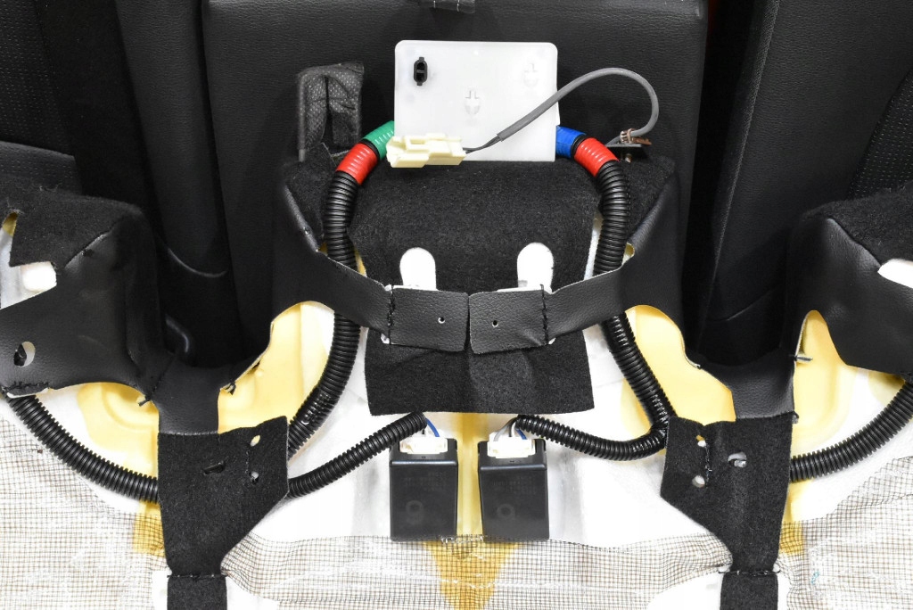 фото №8, Сидіння сидіння обшивка обшивки шкіряний вентильовані комплект eu toyota bz4x 22-