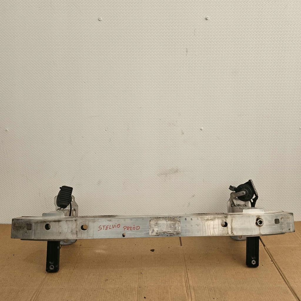 фото №1, Alfa romeo stelvio 2.0t балка pod бампер усилитель перед передние