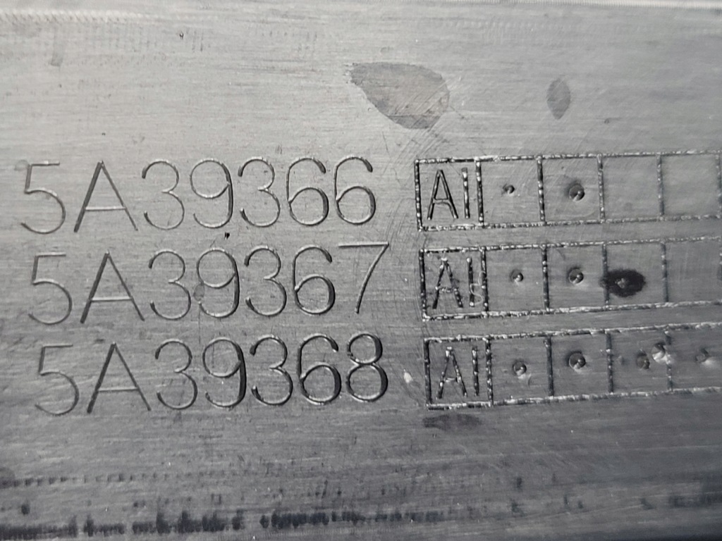 фото №5, Bmw 1 f40 решётка радиатора решётка радиатора решётки радиатора перед