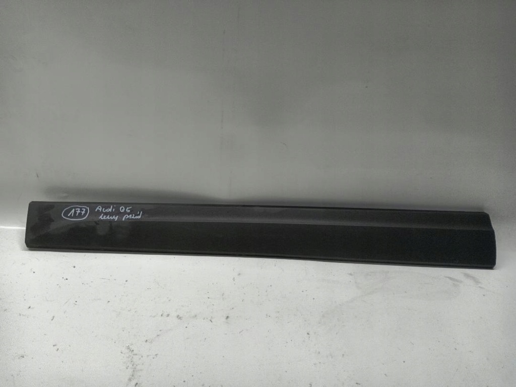 фото №1, Молдинг двері лівий перед передня audi q5 8r0853959