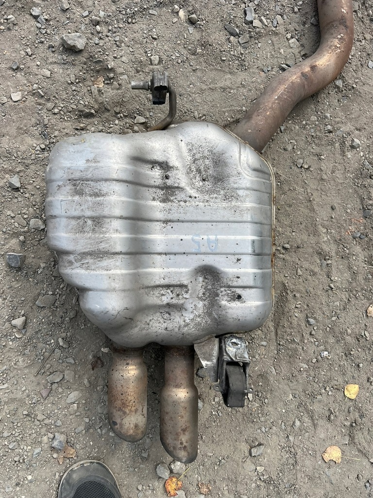 фото №5, Audi a5 гаситель 8k0253611ag 2.0tfsi