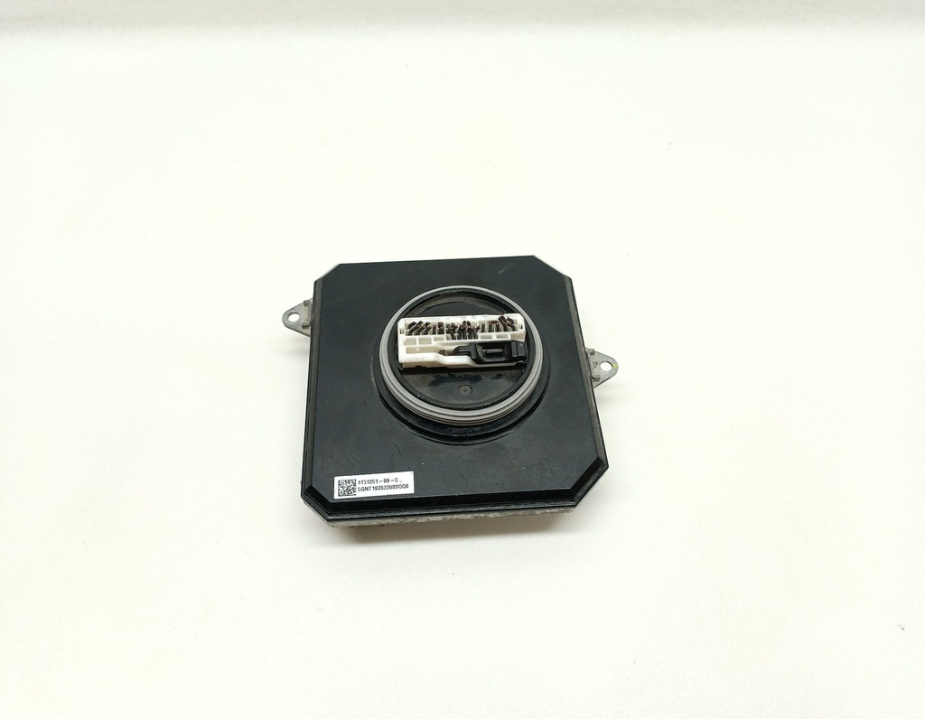 фото №1, Перетворювач модуль led tesla model 3 1131251-99-c