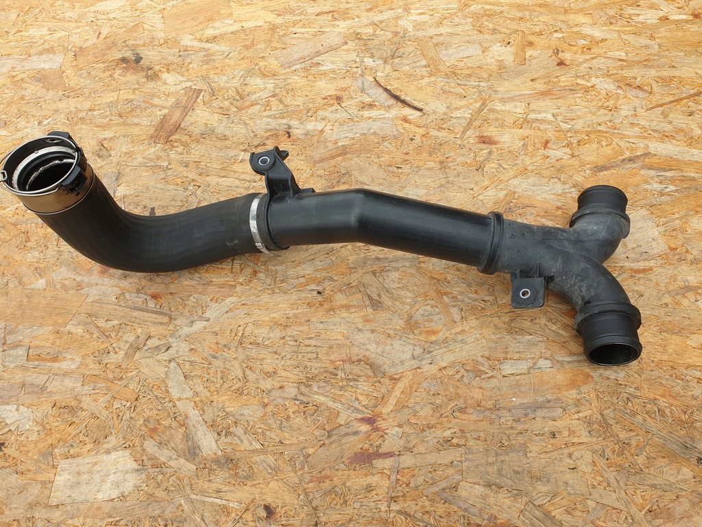 фото №1, Труба воздухозаборник maserati levante