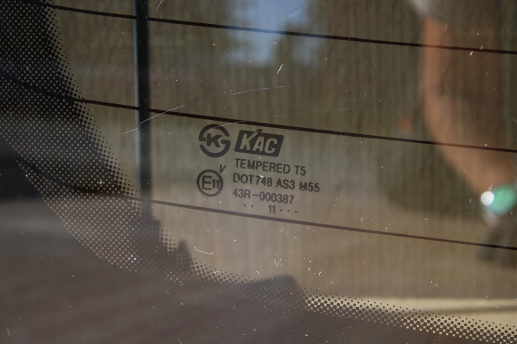 фото №4, Стекло крышки багажника chevrolet captiva 2011r