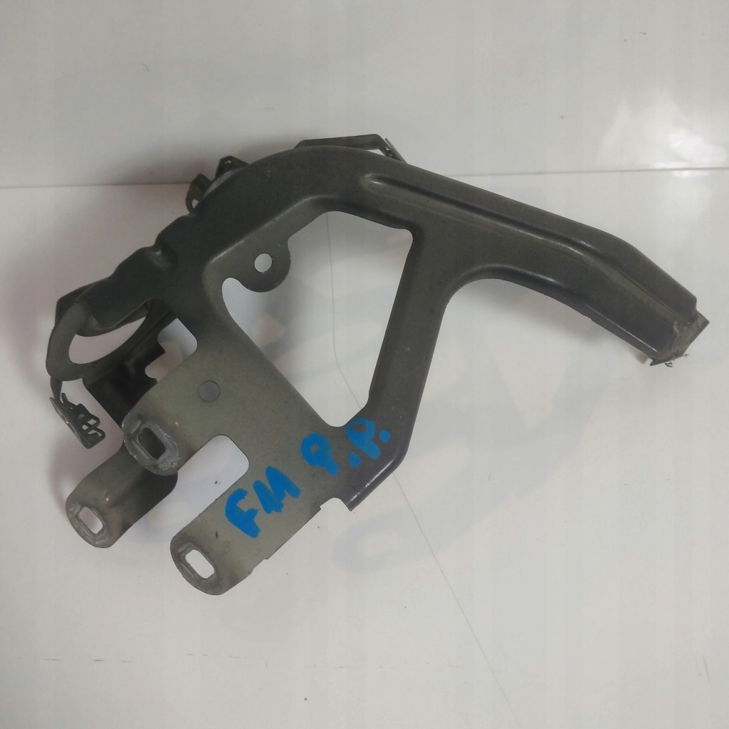 фото №1, Кронштейн крила bmw f11 правий перед