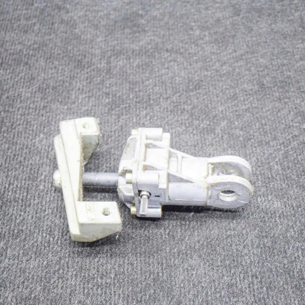 Купити Моторчик передній лівого  сидіння mercedes-benz sl r129 1298200707