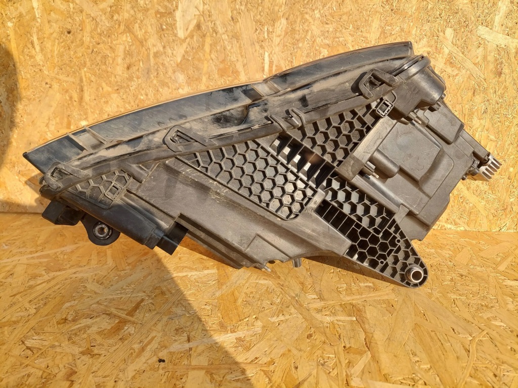 Skoda superb b8 3v 2021 лампи передні Ціна