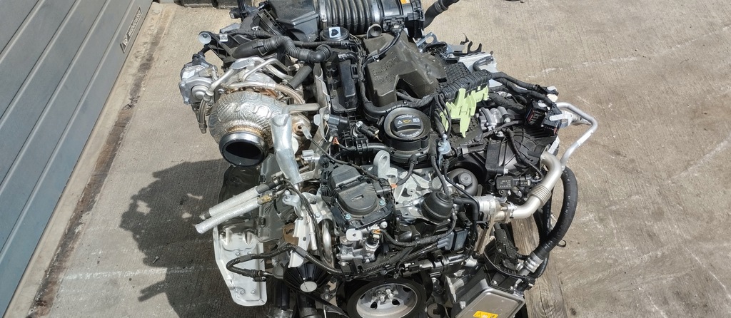 фото №7, Двигун kompletny 2.0 cdi гібрид mercedes w213 w254 w206 654820 654 820