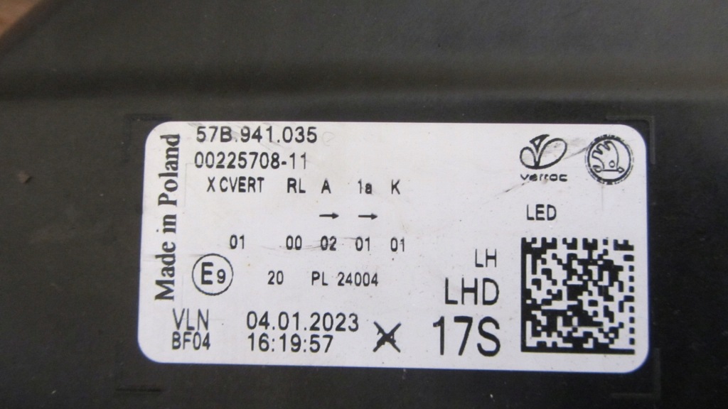 Передняя левая фара skoda karoq 57a 57b рестайлинг  full led Недорого