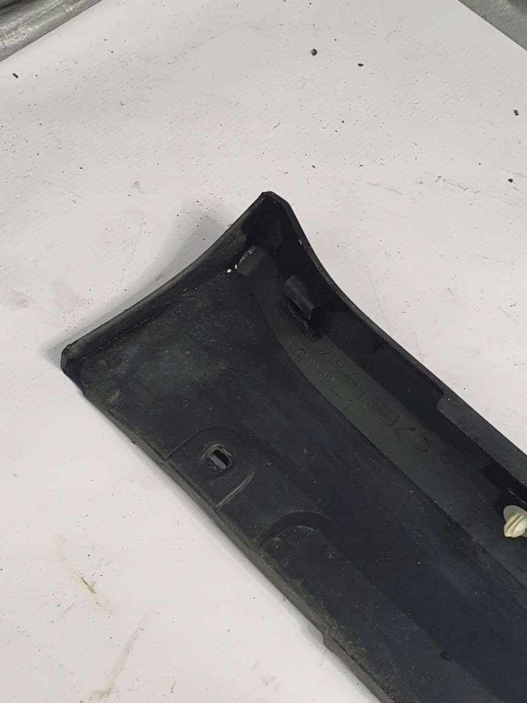 фото №15, Молдинг порог правая toyota celica vii 99-05r.