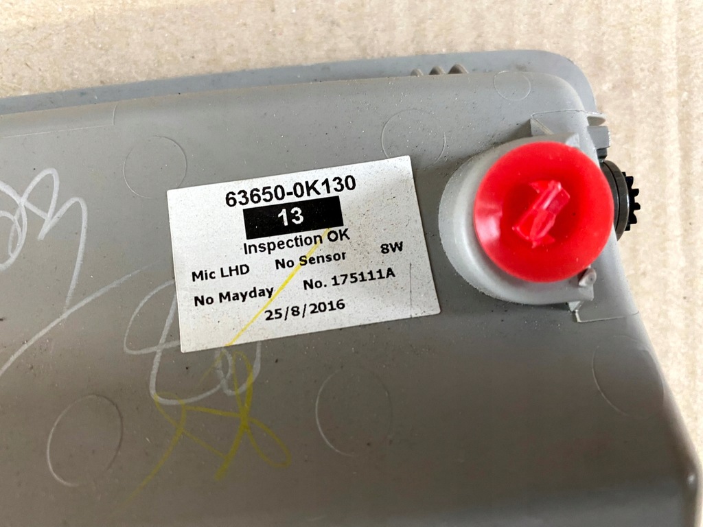 фото №8, Лампа освещение потолочный потолок кабины hilux viii 8 15-