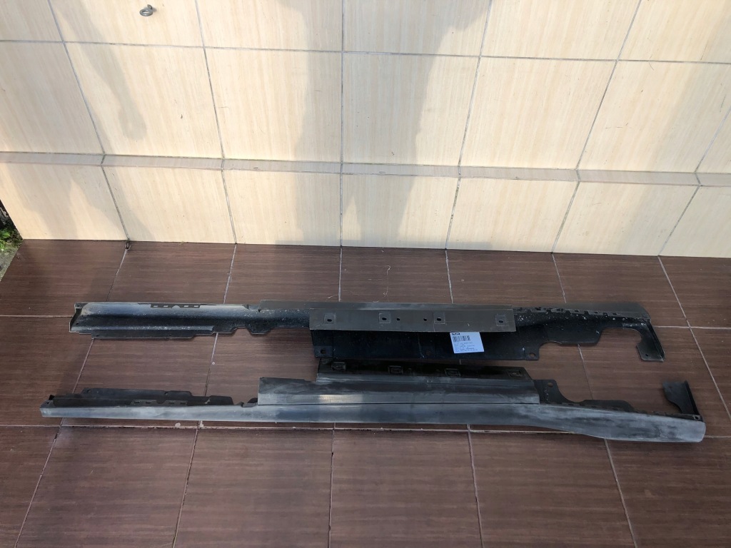 Купить Молдинг порог левая правая ferrari 812 superfast