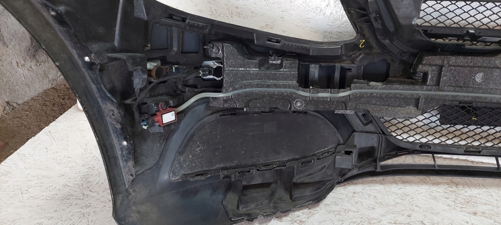 фото №9, Mercedes w205 бампер перед решётка радиатора жгут датчики pdc абсорбер