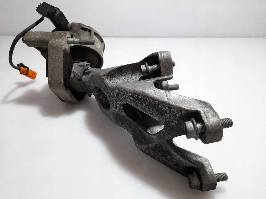 фото №8, A6 c7 a7 2.0tdi cglc кронштейн подушка двигуна ліва + болти комплект super стан