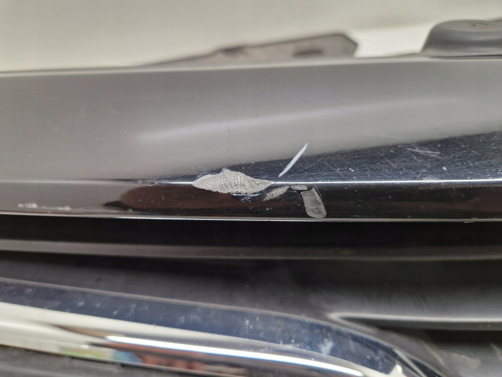 Renault captur решітка радіатора бампера решітка радіатора 13-17 rok 623102335r Доставка