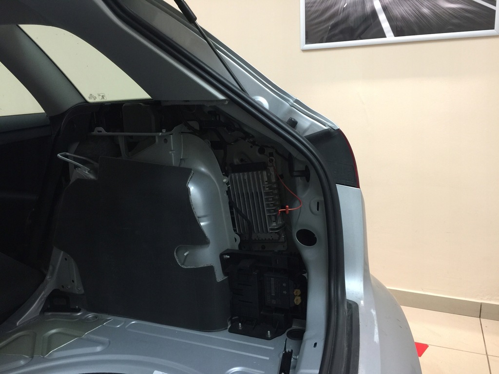 фото №11, Аудиосистема bose audi a3 8p 10 динамиков монтаж кодирование