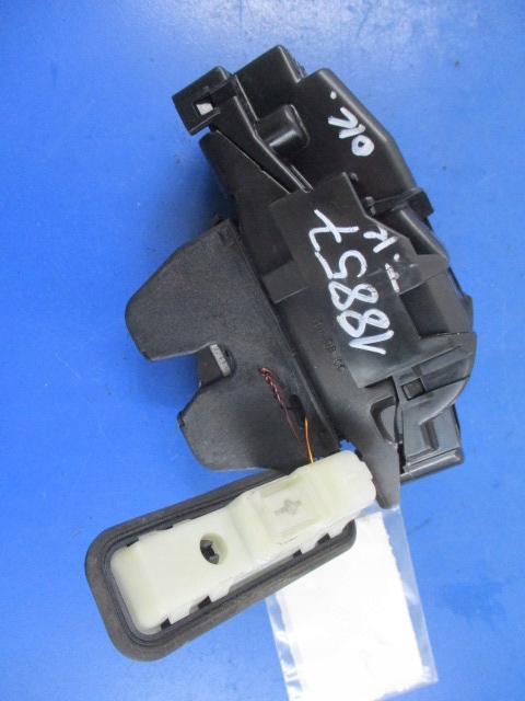 фото №5, Peugeot 308 t7 hb замок задній кришки+ мікровимикач