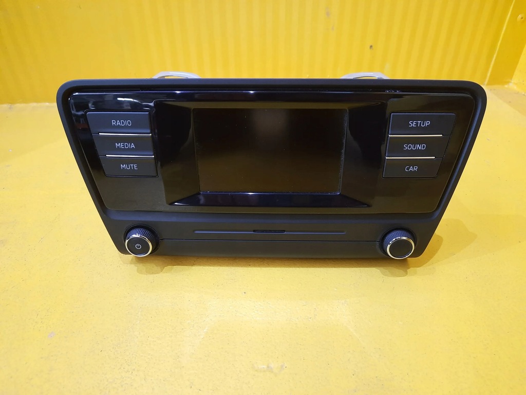 фото №1, Skoda octavia iii радіо дисплей 5e0035867a