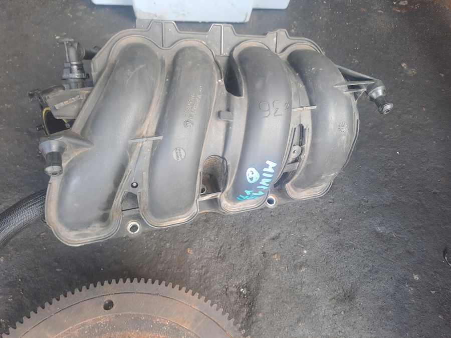 Купити Mini cooper r56 1.6 vti колектор впускний  v752817280