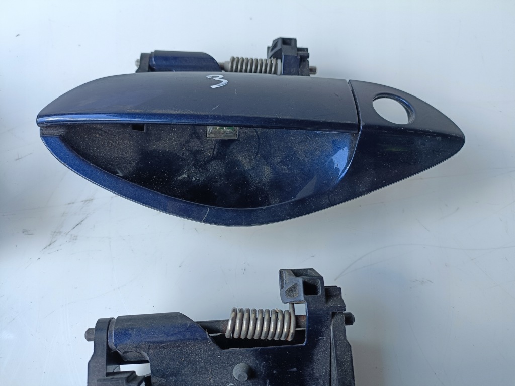 Ручка наружная дверь левая led 7222785 bmw e89 z4 08- Доставка