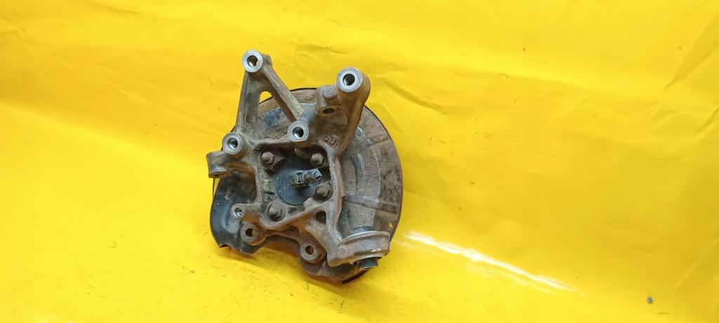 фото №8, Поворотний кулак+ ступиця правий задня vectra c 1,8b