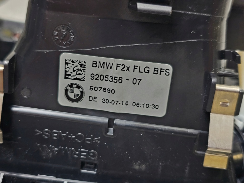 фото №12, Dekor молдинг консолі панелі решітка обдув повітропровід впуск bmw 1 f20 f21 f22