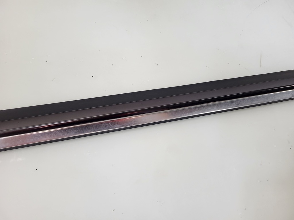 фото №10, Молдинг уплотнитель левый задняя lew задняя mercedes s s320 w140