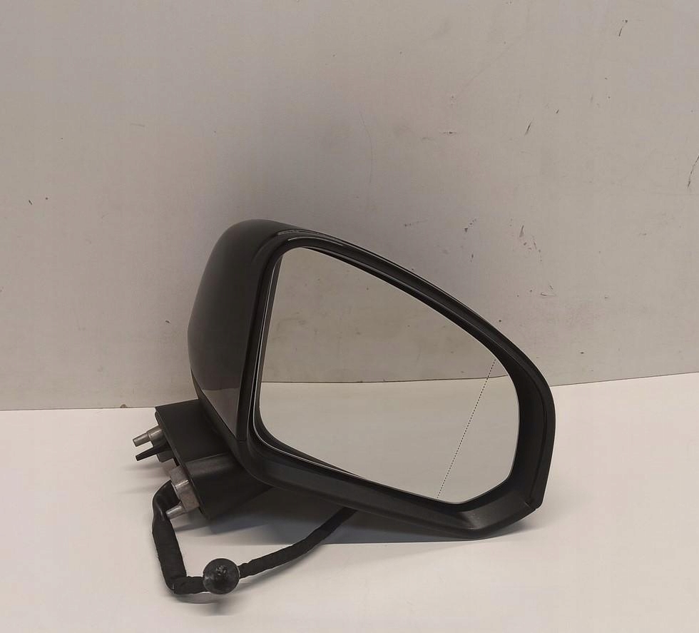 фото №1, Volvo xc40 зеркало правое 9 pinów 717