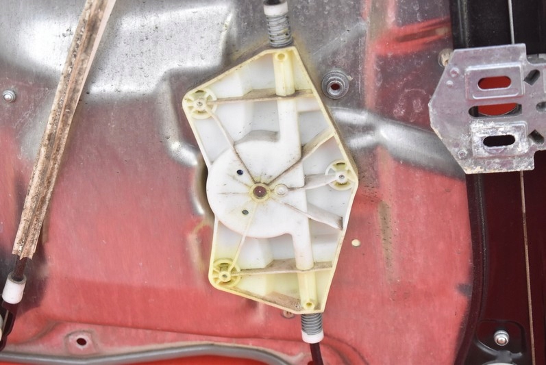 фото №16, Подъемник стекло правый перед mercedes s-klasa w221