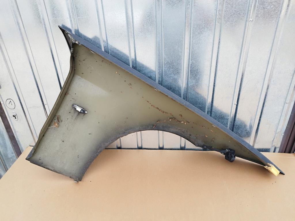 Крыло  левое  перед bmw 3 e90 e91 рестайлинг  2008-2012 цвет 475 черный sapphire в Украине