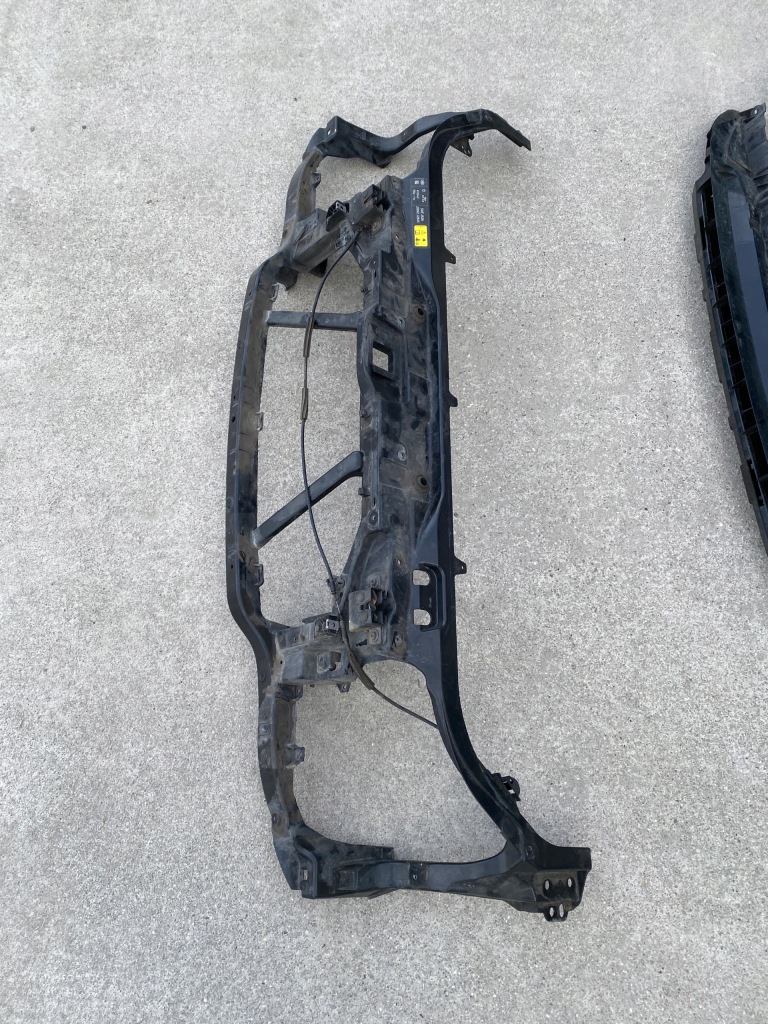 Купить Комплектный  перед land rover discovery l462 ремень фары капот бампер радиатор