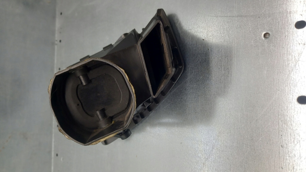 фото №6, Решітка обдув права volvo xc90 3409399