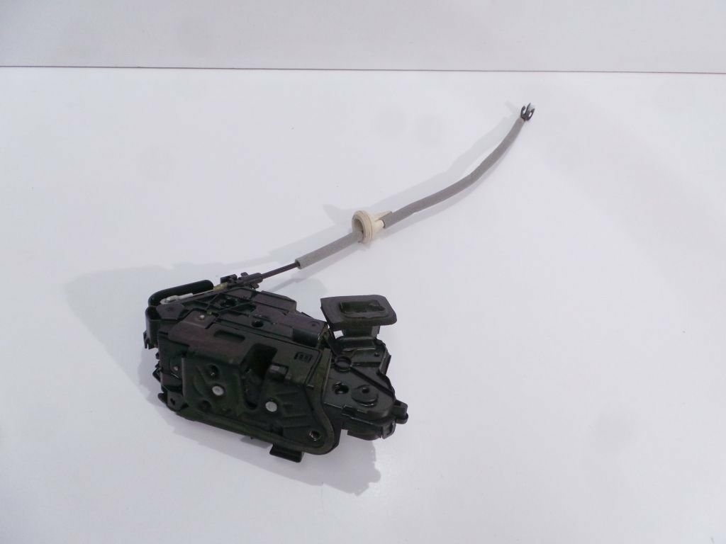 фото №1, Seat arona 2018 замок двері перед правий 7 pin