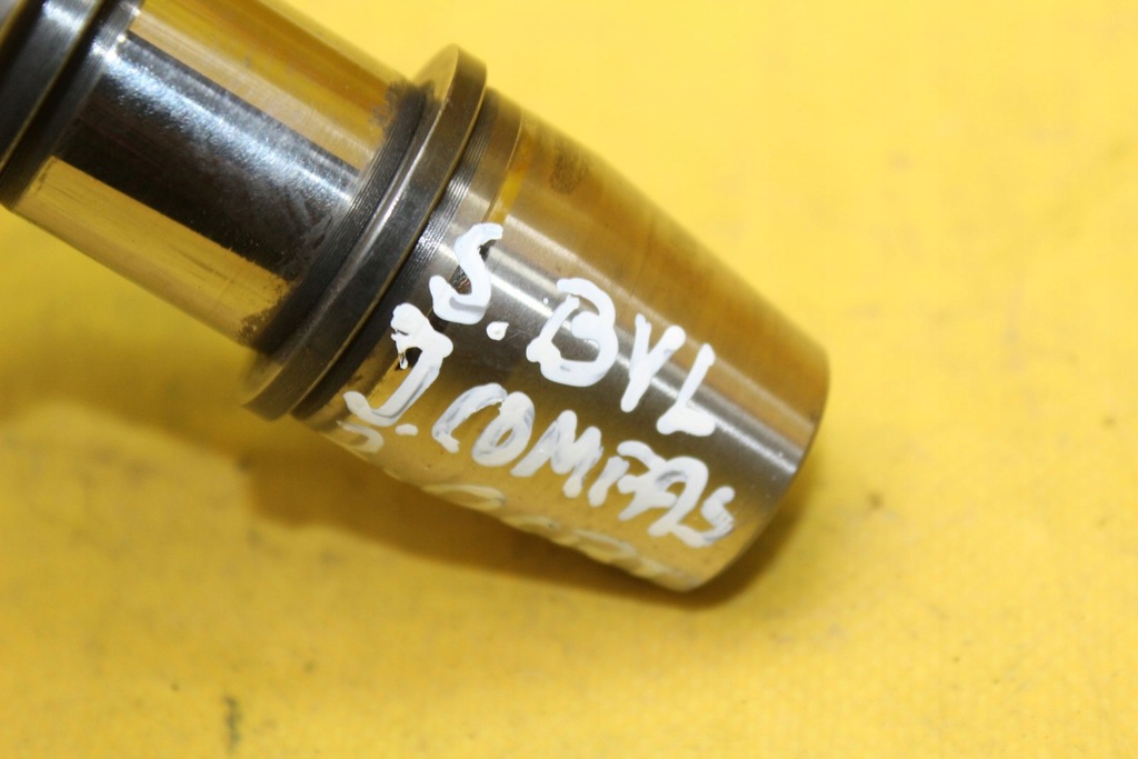 фото №11, Вал распределительного вала всасывающий byl compass 2.0 crd