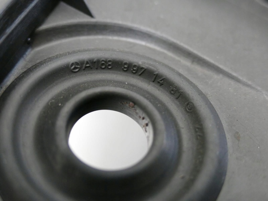 фото №11, Mercedes vaneo w414 жабо защита жабо