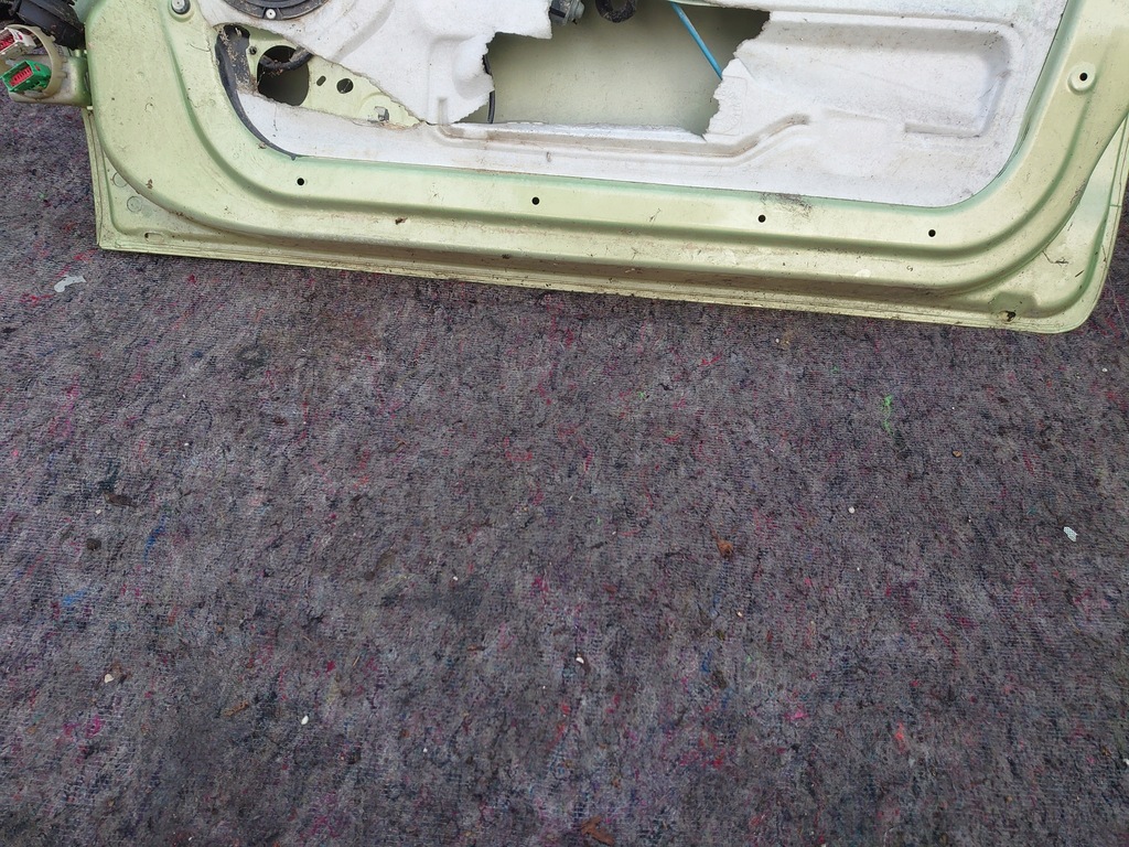 фото №9, Дверь правый правое перед citroen c2 ksyc стекло