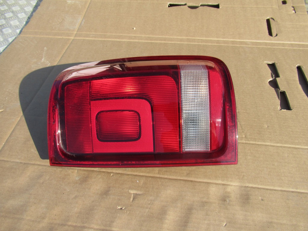 фото №1, Лампа правая задняя vw amarok led lift