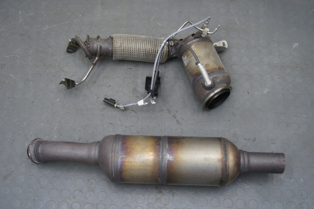 фото №1, Каталізатор 1.5 bmw x1 f48