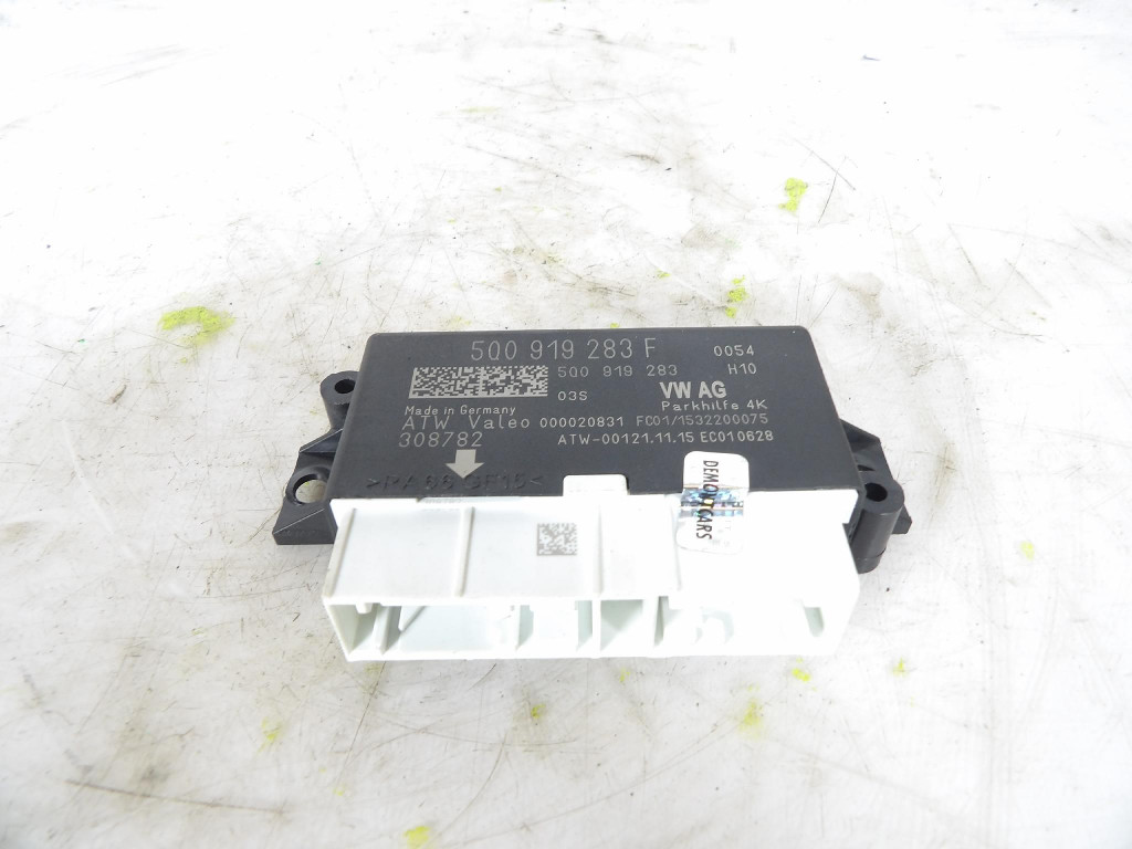 Купити Skoda rapid модуль pdc 5q0919283f