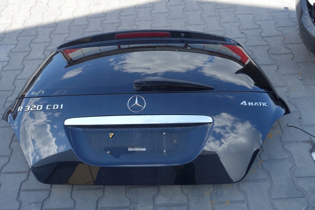 фото №4, Mercedes w251 крышка багажника задняя задняя 197 r-klasa комплект
