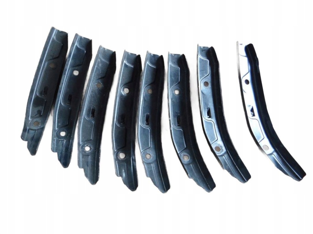 фото №1, Напрямна бампера правий перед 3t0807184 skoda superb ii