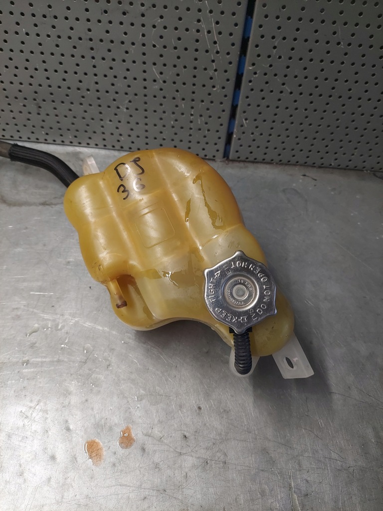 фото №1, Journey freemont 11-20r 3.6 бак розширювальний