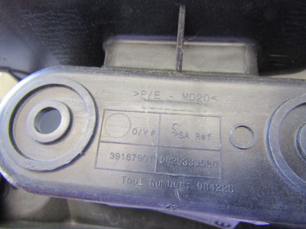 фото №10, Opel corsa f направляющая бампера левый задняя 9829333580