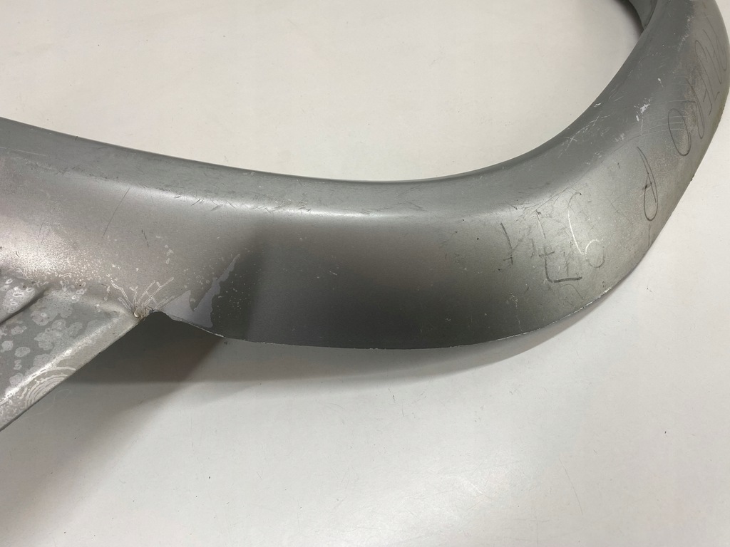 фото №7, Молдинг крила mitsubishi pajero ii лівий перед 97