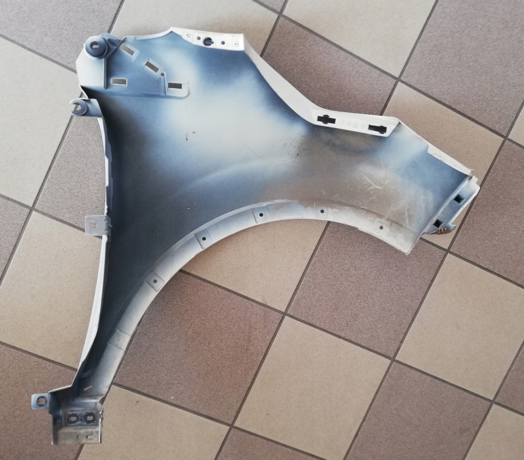 Крыло  левое  перед renault captur рестайлинг  оригинал Киев