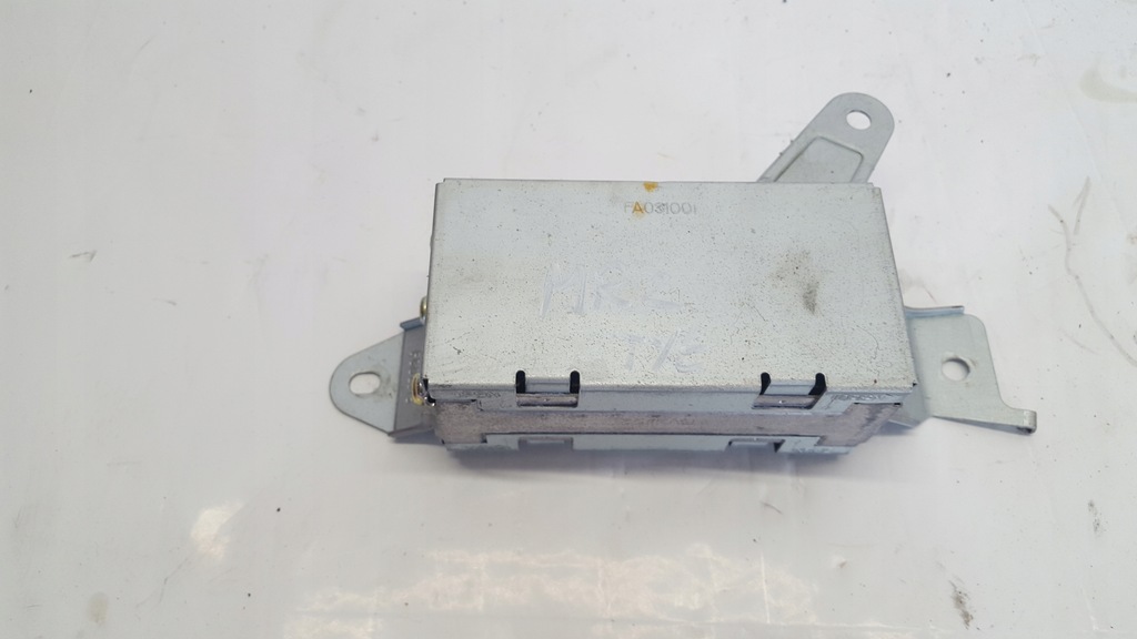 фото №1, Toyota mr2 sw20 86280-17040 модуль усилитель