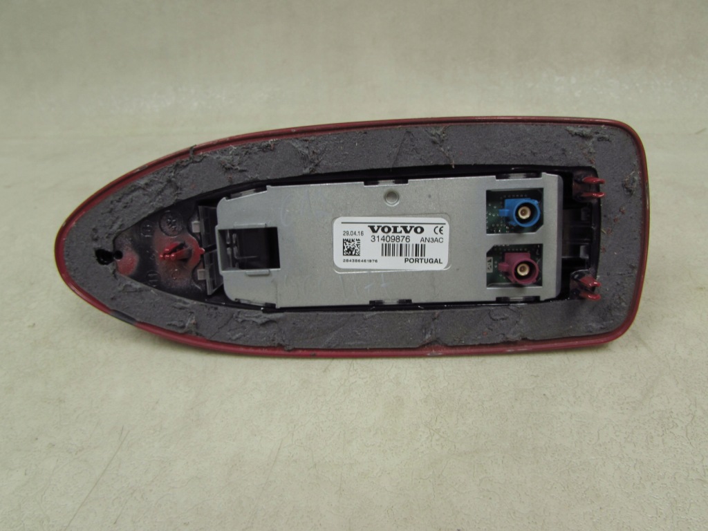 Volvo s60 2 v60 10-18 антенна кровельная rekin 612 31409876 с Разборки
