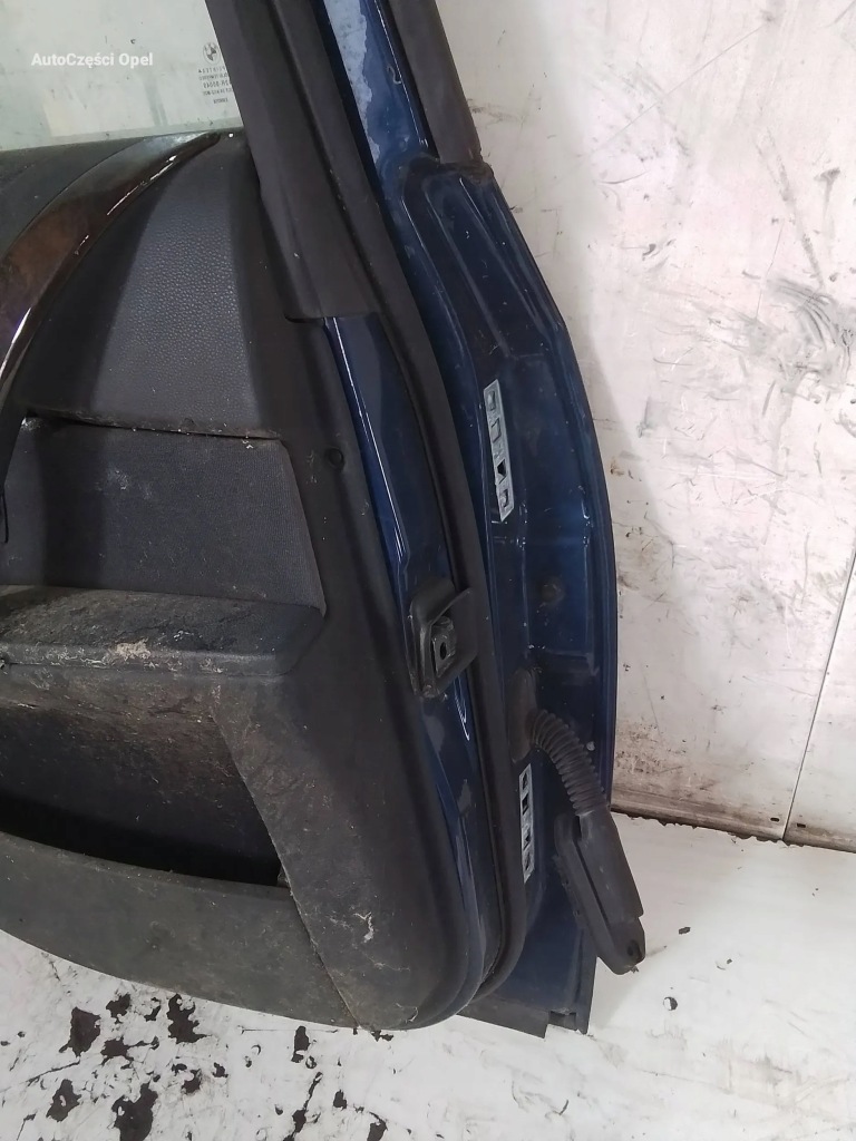 Bmw 5 e60 двері лівий задній mysticblau Недорого